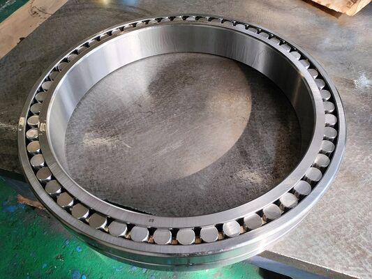 الصين Spherical Roller Bearings 238/670B/W33 Cylindrical Bore 820*670*112mm المزود