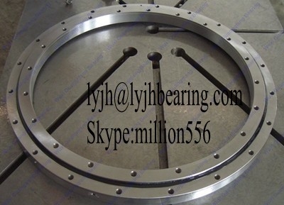 هل تريد أن تعرف 90-20 0841/0-07053 قياس 735x947x56mm المزود