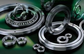 إلى الطلب محملات الدوار المتقاطعة RB14025 ، RB14025 حجم المحامل: 140X200X25MM المزود