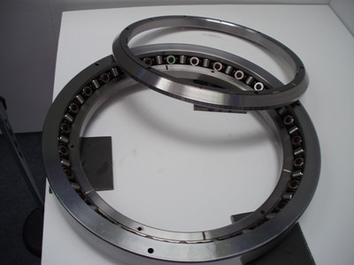 الطلب من العميل النرويجي RE35020 محامل عجلات متقاطعة،RE35020 محامل 350X400X20 MM المزود