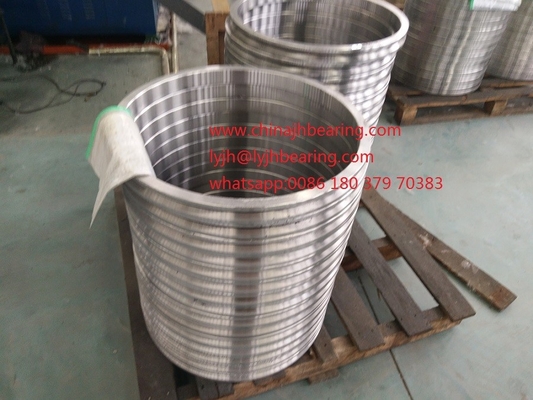 الصين مصنع محامل عجلات متقاطعة RU148G،90X210X25mm في المخزونات المزود