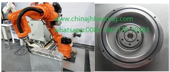 الصين مصنع محامل عجلات متقاطعة RU148G،90X210X25mm في المخزونات المزود