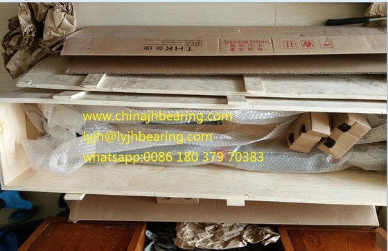 THK محملات الزحف الأصلية SNR45R H52XW86XL 138.2 مم في المخزونات العينة المتاحة المزود