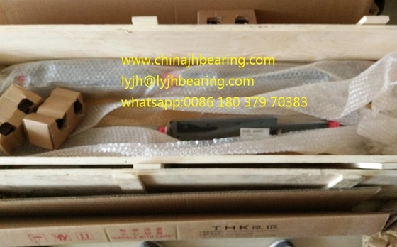 THK محملات الزحف الأصلية SNR45R H52XW86XL 138.2 مم في المخزونات العينة المتاحة المزود