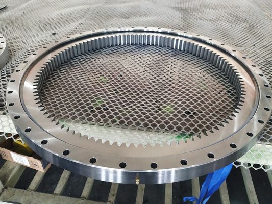 Slewing Ball Bearing Teeth 585DBS164Y Size 810*585*85mm المزود