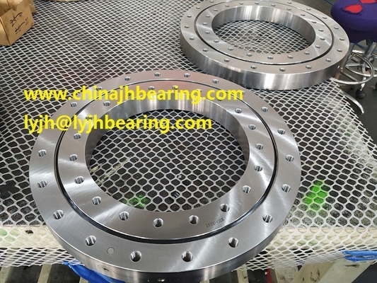 حمالة عجلة مخروطية متقاطعة XR889058 1028.7x1327.15x114.3mm للطاحونات العمودية والأفقية المزود