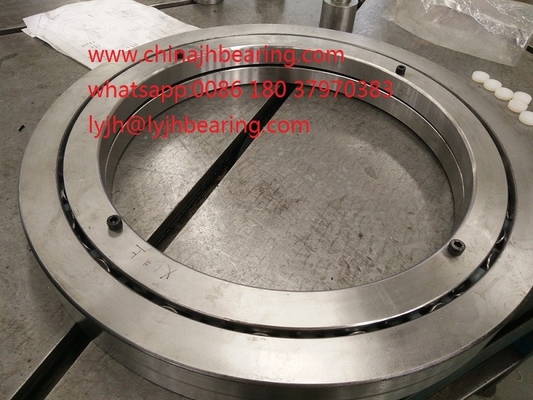 محامل دفع عجلات متقاطعة JXR699050 370 * 495 * 50mm للدوائر الدوارة العمودية / المراكز المزود