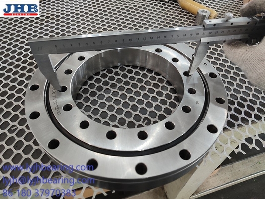 محامل الكرة المتحرك SD.329.20.00D. 1 للمعدات الناقلة 328 * 192 * 45mm بدون أسنان المزود
