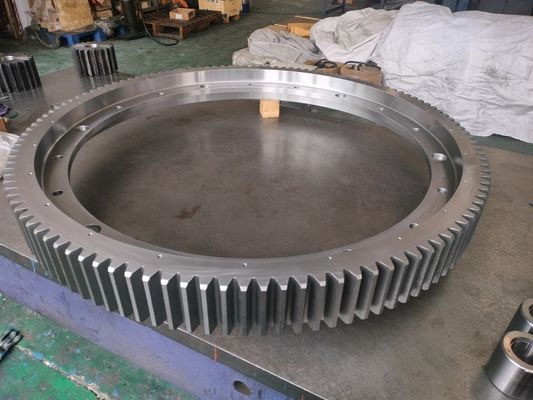 حلقة العدادات الأسنان الخارجية رقم الأسنان 121pcs الفولاذ 42CrMo المواد